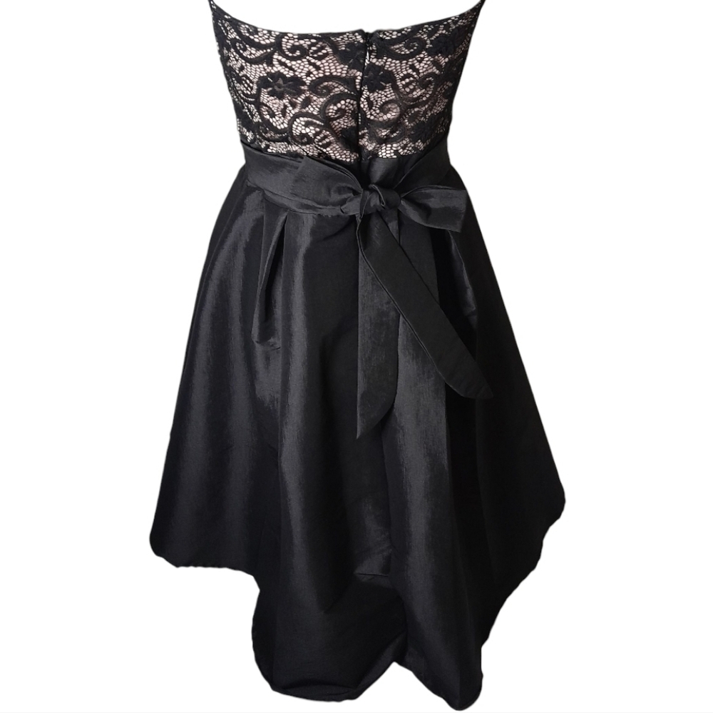 Elegant Pink and Black Strapless Fit and Flare Cocktail Dress - Picture 5 of 11